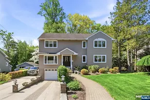 21 Lakeview Ave, Park Ridge, NJ 07656 - Photo 1
