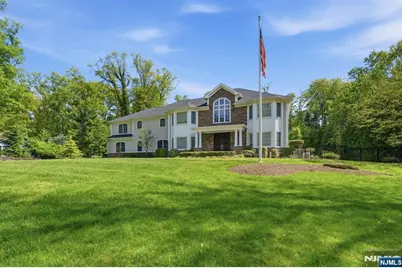 184 Donny Brook Drive, Allendale, NJ 07401 - Photo 1