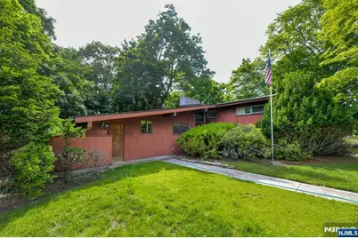235 Godwin Avenue, Wyckoff Township, NJ 07481 - Photo 1