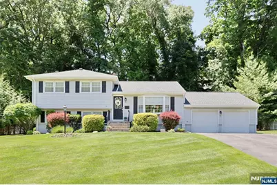 11 Henry Avenue, Park Ridge, NJ 07656 - Photo 1