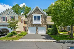 11 Hopkins Ct, Parsippany, NJ 07054 - Photo 1