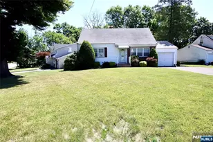 17-19 Greenwood Dr, Fair Lawn, NJ 07410 - Photo 1