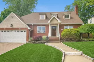 346 Roosevelt Ave, Hasbrouck Heights, NJ 07604 - Photo 1