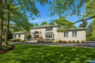 510 Hampton Hill Rd, Franklin Lakes, NJ 07417 - Photo 1