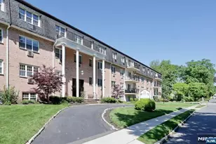 550 Fairview 318, Westwood, NJ 07675 - Photo 1
