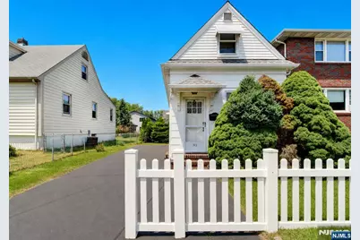 213 Kipp Avenue, Elmwood Park, NJ 07407 - Photo 1