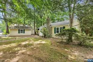 437 Summit St, Ridgewood, NJ 07450 - Photo 1