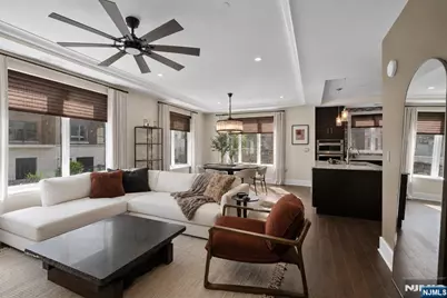 250 Henley Place 210 #210, Weehawken, NJ 07086 - Photo 1