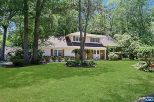 281 Rivara Ct, Ridgewood, NJ 07450 - Photo 1