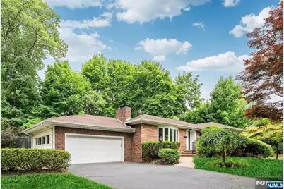 327 Hil Ray Avenue, Wyckoff Township, NJ 07481 - Photo 1