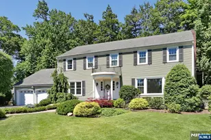 543 Hague Ct, Oradell, NJ 07649 - Photo 1