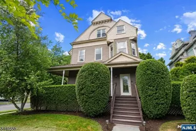 129 Claremont Avenue 2 #2, Montclair, NJ 07042 - Photo 1