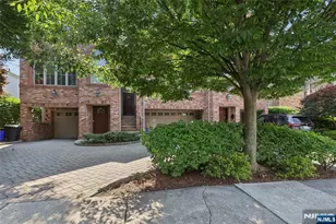 2462 3rd St, Fort Lee, NJ 07024 - Photo 1