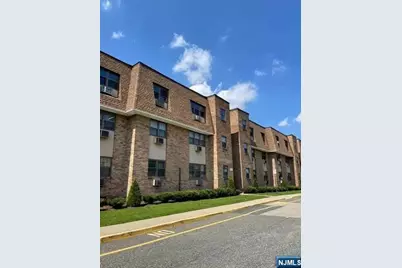 220 Meadow Lane A1 #A1, Secaucus, NJ 07094 - Photo 1