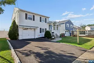 10 Truman Rd, North Arlington, NJ 07031 - Photo 1