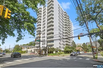 1600 Center Avenue 1 A #1 A, Fort Lee, NJ 07024 - Photo 1