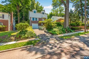 185 Reldyes Ave, Leonia, NJ 07605 - Photo 1