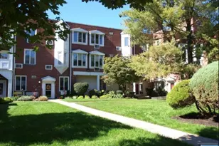 520 Newark Pompton Turnpike 218, Pequannock Township, NJ 07444 - Photo 1