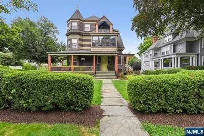 90 Midland Avenue 4 #4, Montclair, NJ 07042 - Photo 1