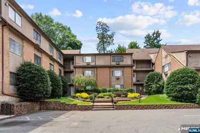88 Boulevard 304 #304, Passaic, NJ 07055 - Photo 1