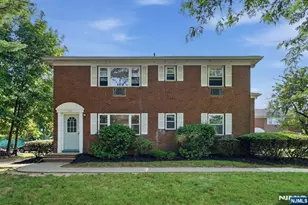 1121 Valley Road A, Wayne, NJ 07470 - Photo 1