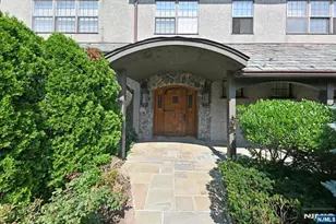 140 Bellair Road Q, Ridgewood, NJ 07450 - Photo 1