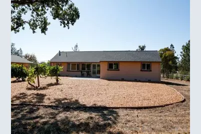  560 Irwin Lane, Santa Rosa, CA 95401 - Photo 5