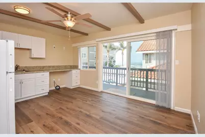  141 Cherry, Carlsbad, CA 92008 - Photo 7