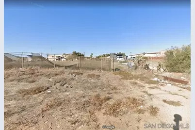  17th St 218 #218, National City, CA 91950 - Photo 5