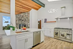 1935 Nautilus St, La Jolla, CA 92037 - Photo 13