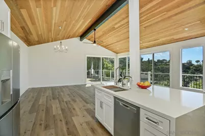  1935 Nautilus St, La Jolla, CA 92037 - Photo 11