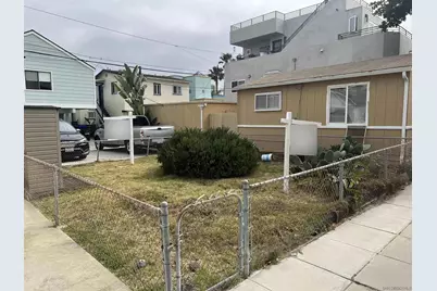  821 Portsmouth Ct #E, San Diego, CA 92109 - Photo 1
