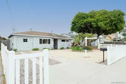  1055 11th Street, Imperial Beach, CA 91932 - Photo 1