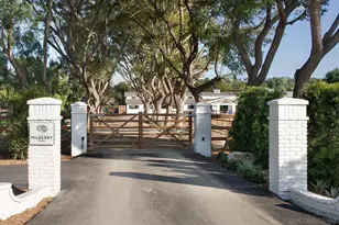16147 Via De Santa Fe, Rancho Santa Fe, CA 92067 - Photo 3
