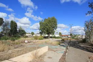 423 Daisy Ln, San Marcos, CA 92078 - Photo 1