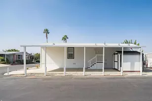 25521 N Lincoln Ave, Hemet, CA 92544 - Photo 11