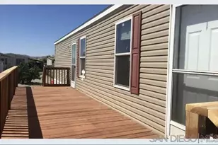 725 W Thornton Ave, Hemet, CA 92543 - Photo 1