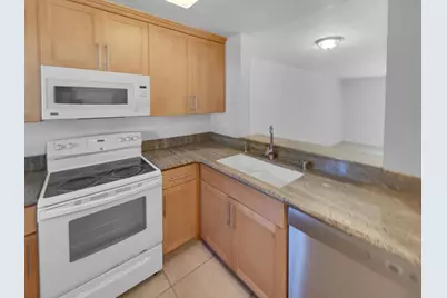  7405 Charmant Dr #2427, San Diego, CA 92122 - Photo 9