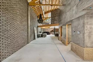 843 Tenth Ave, San Diego, CA 92101 - Photo 29