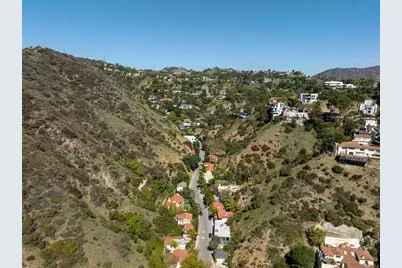  2133 Outpost Drive #1, Los Angeles, CA 90068 - Photo 11