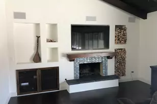 1153 Crest Dr, Encinitas, CA 92024 - Photo 13