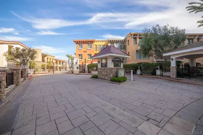  1020 Genter St #201, La Jolla, CA 92037 - Photo 1