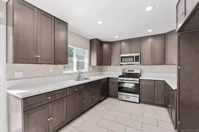  15765 Cayman Circle, Moreno Valley, CA 92551 - Photo 11