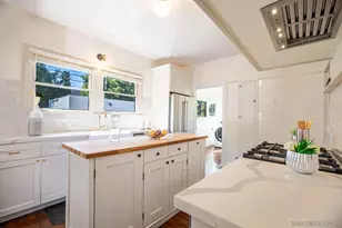 2009 S Victoria Ave, Los Angeles, CA 90016 - Photo 13