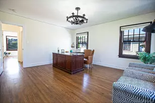 2009 S Victoria Ave, Los Angeles, CA 90016 - Photo 31