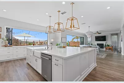  4719 Crespi Ct, Carlsbad, CA 92010 - Photo 1