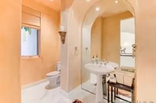 17381 Circa Oriente, Rancho Santa Fe, CA 92067 - Photo 9