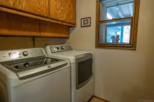 39470 Lake Dr, Big Bear Lake, CA 92315 - Photo 39