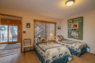 39470 Lake Dr, Big Bear Lake, CA 92315 - Photo 31