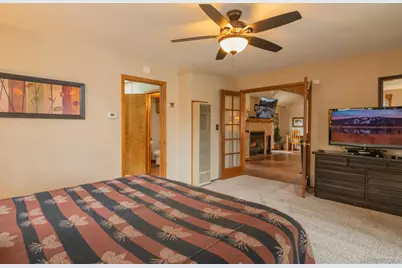  39470 Lake Dr, Big Bear Lake, CA 92315 - Photo 37